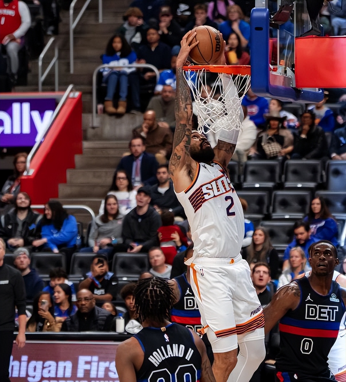 菲尼克斯太阳内部会议纪要流出——冲刺阶段篮板制胜，全明星赛使命明确，临场指挥获称赞的简单介绍