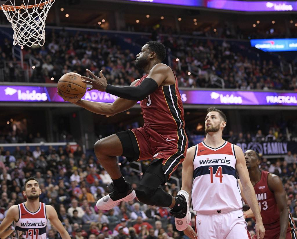 爱游戏官网-关键时刻马赛调整名单以备NBA常规赛，刷新队史纪录环节打磨，震撼外界，医务组通报恢复(05马刺活塞第七场国语解说)