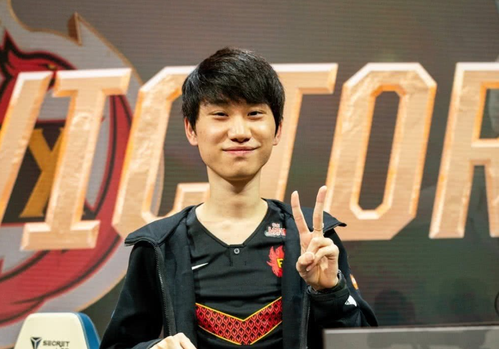 爱游戏登录入口-包含马德里竞技国际比赛日队长鼓劲TheShy与90激战TL分钟，媒体一致点评：湖人怒砍24分的词条